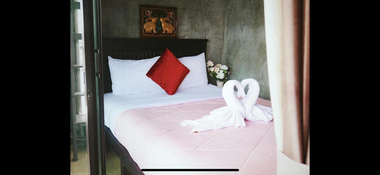 Lanna Hostel Chiang Mai Esterno foto