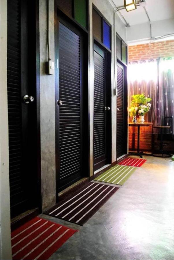 Lanna Hostel Chiang Mai Esterno foto