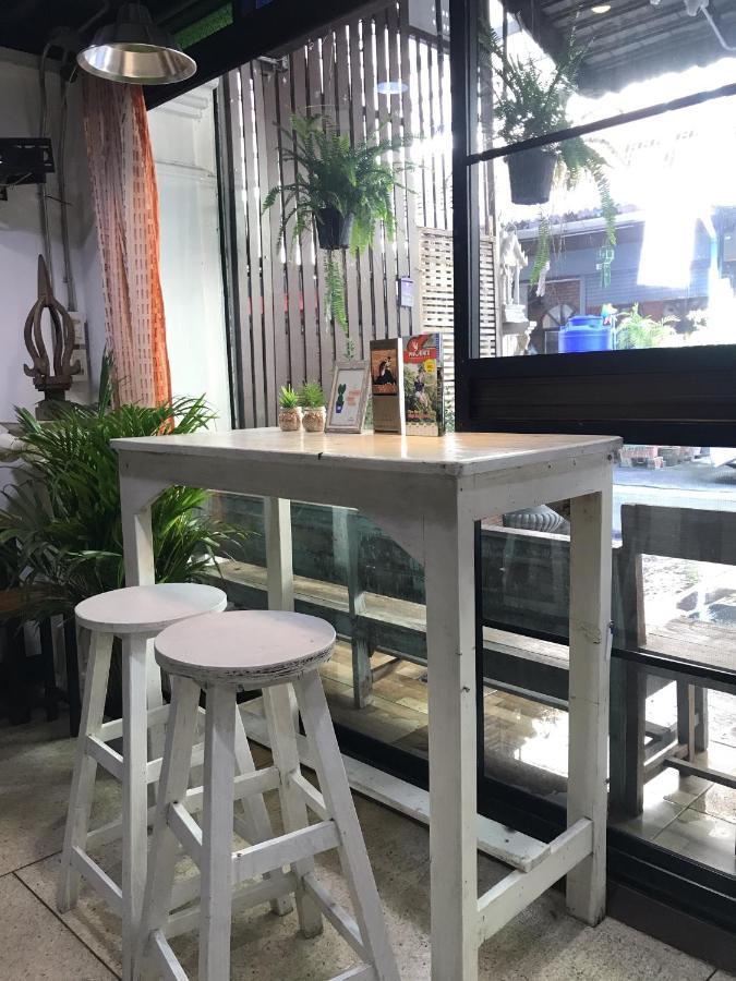 Lanna Hostel Chiang Mai Esterno foto