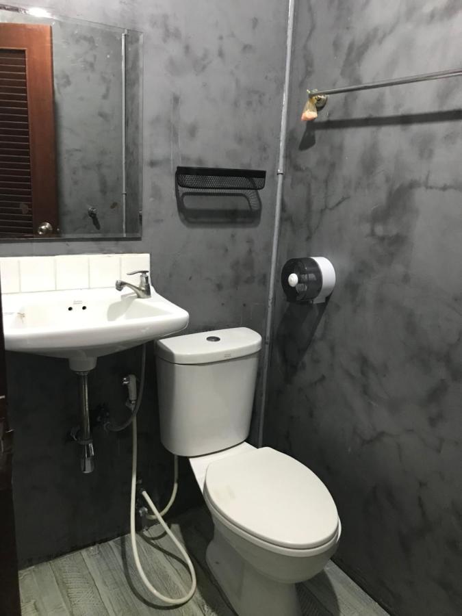 Lanna Hostel Chiang Mai Esterno foto
