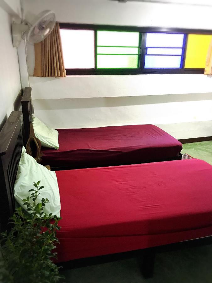 Lanna Hostel Chiang Mai Esterno foto