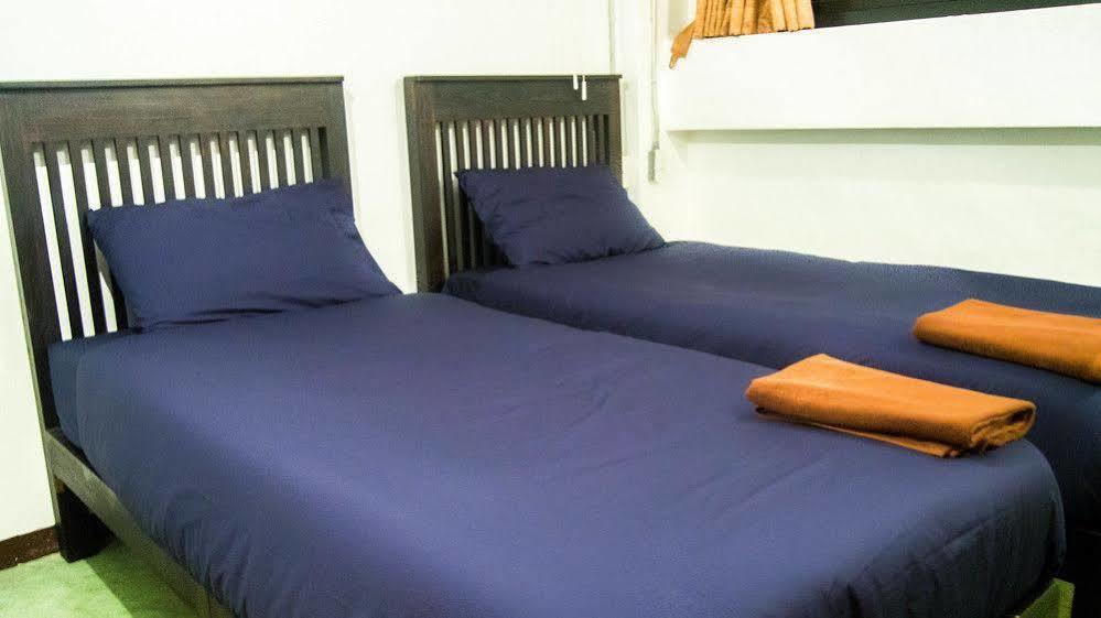 Lanna Hostel Chiang Mai Esterno foto