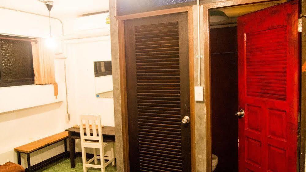 Lanna Hostel Chiang Mai Esterno foto