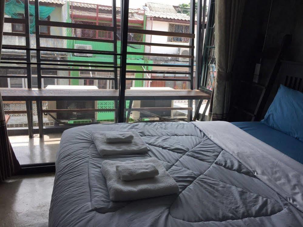 Lanna Hostel Chiang Mai Esterno foto