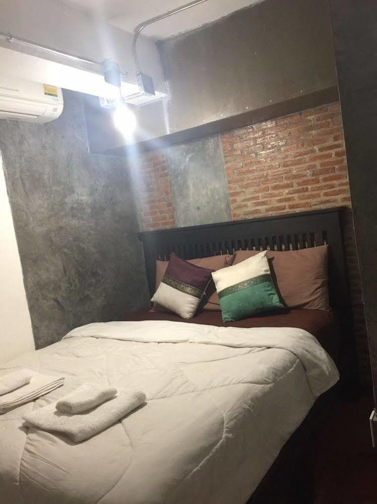 Lanna Hostel Chiang Mai Esterno foto