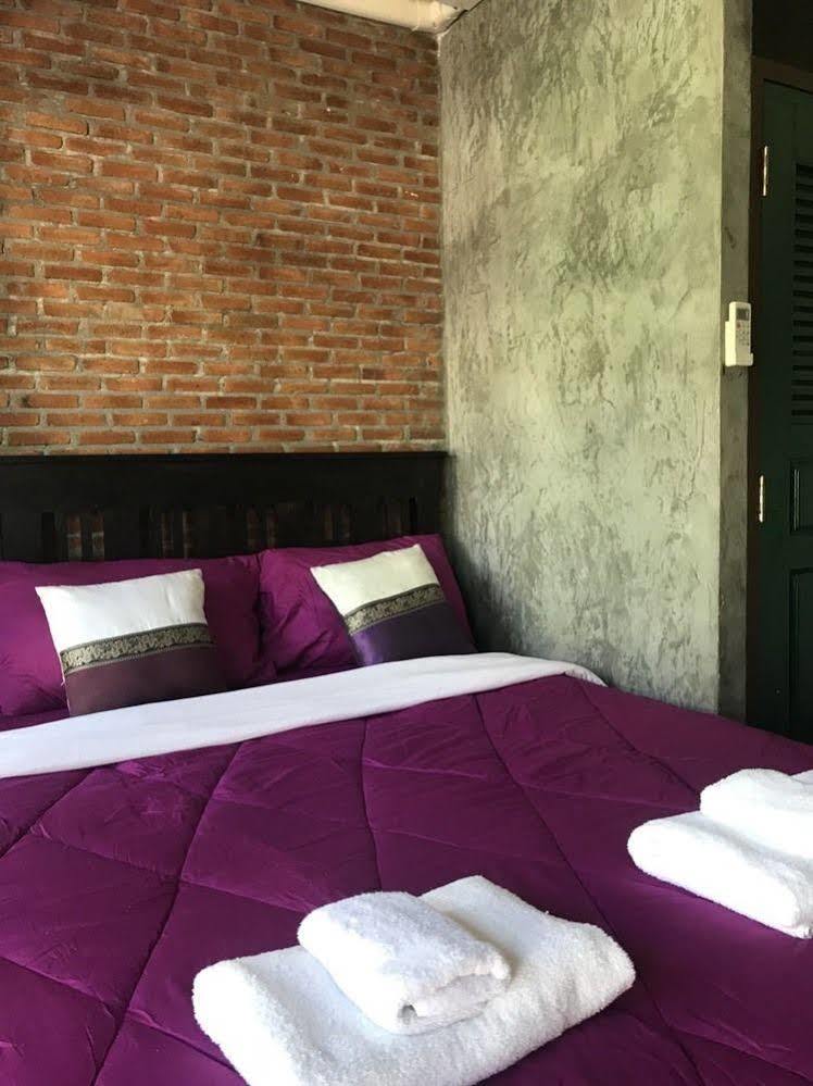 Lanna Hostel Chiang Mai Esterno foto